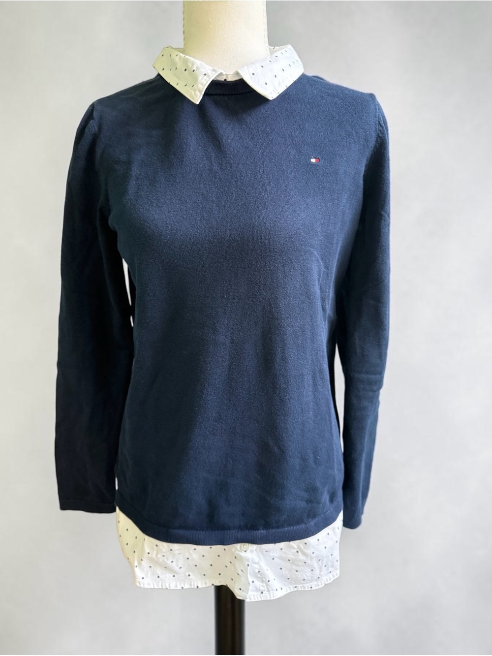 Tommy Hilfiger Twofer Layered-Look Sweater with White Polka-Dot  Pan Collar MED